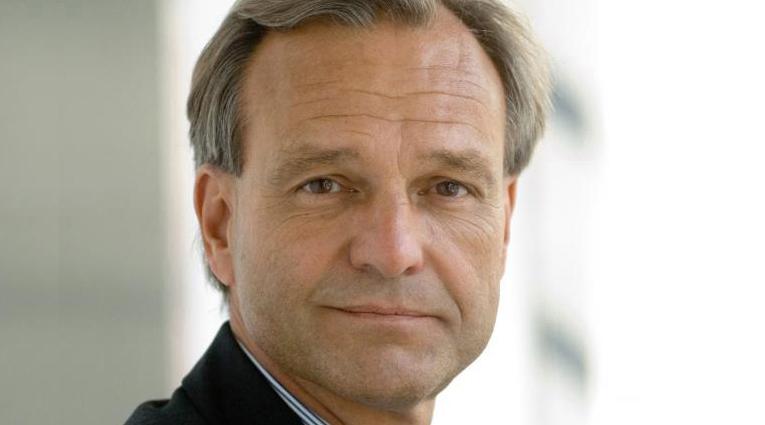 Prof. Dr. Karsten Danzmann, Director Laserinterferometry & Gravitational Wave As